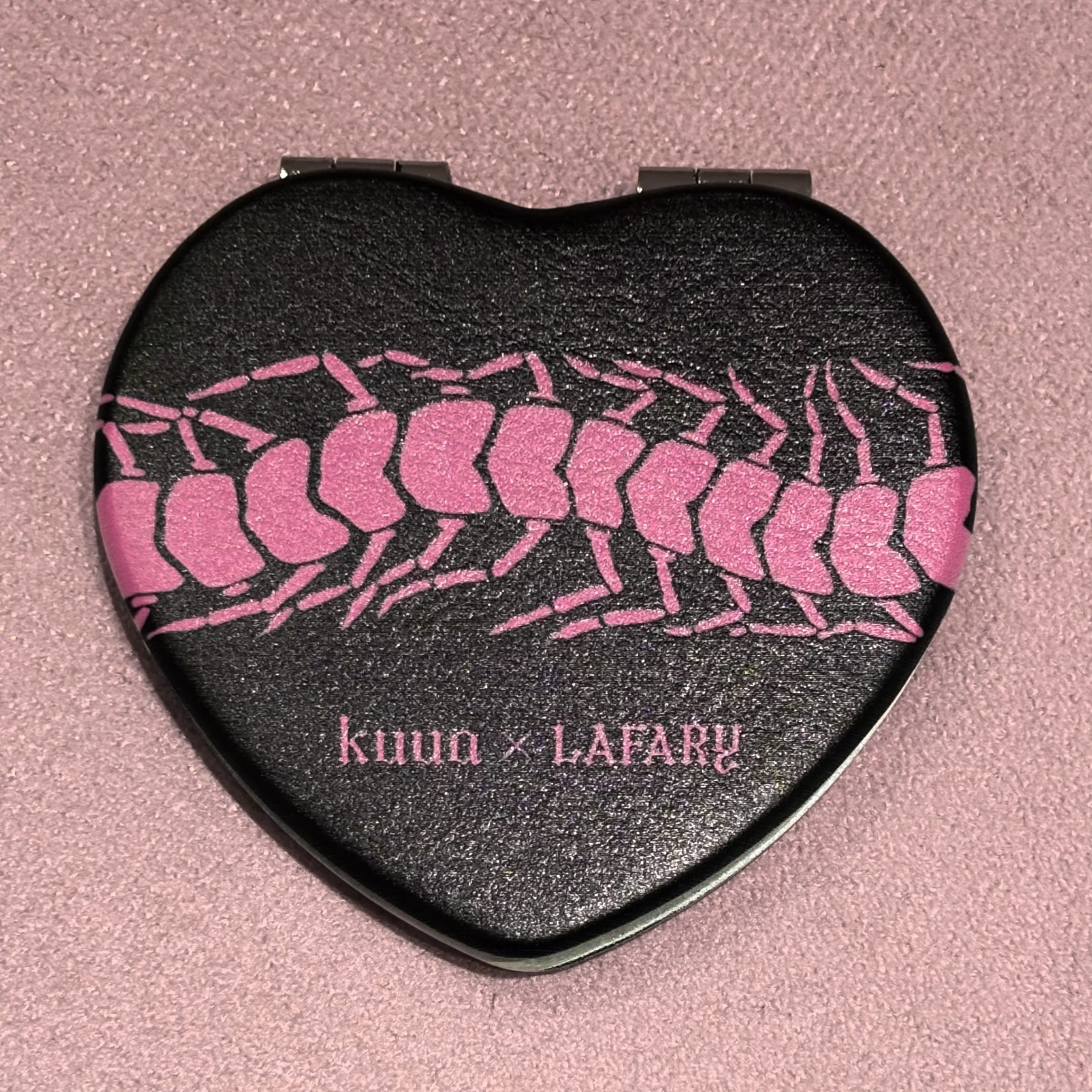 《kuua×LAFARY》コンパクトハートミラー